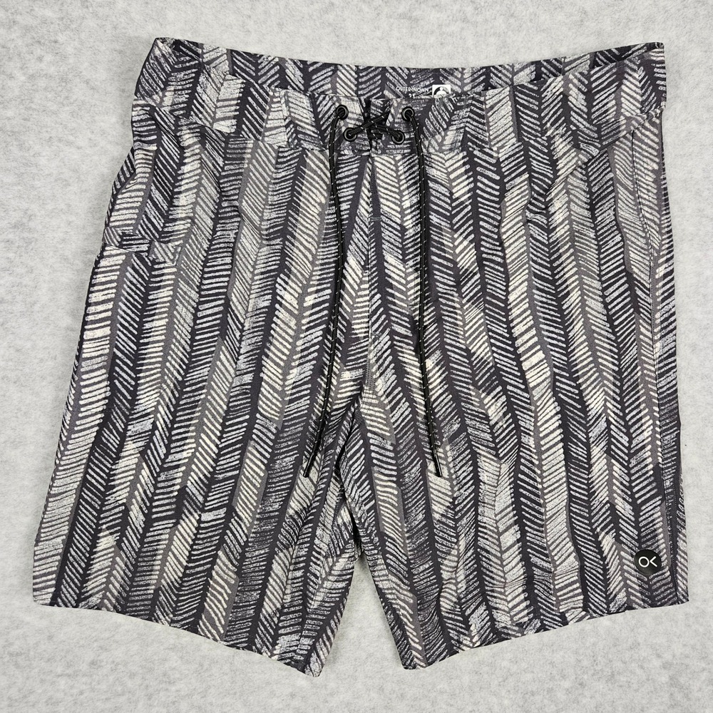 Outerknown Men 31 Black White Board Shorts Geometric Print Apex Trunks Surf Swim